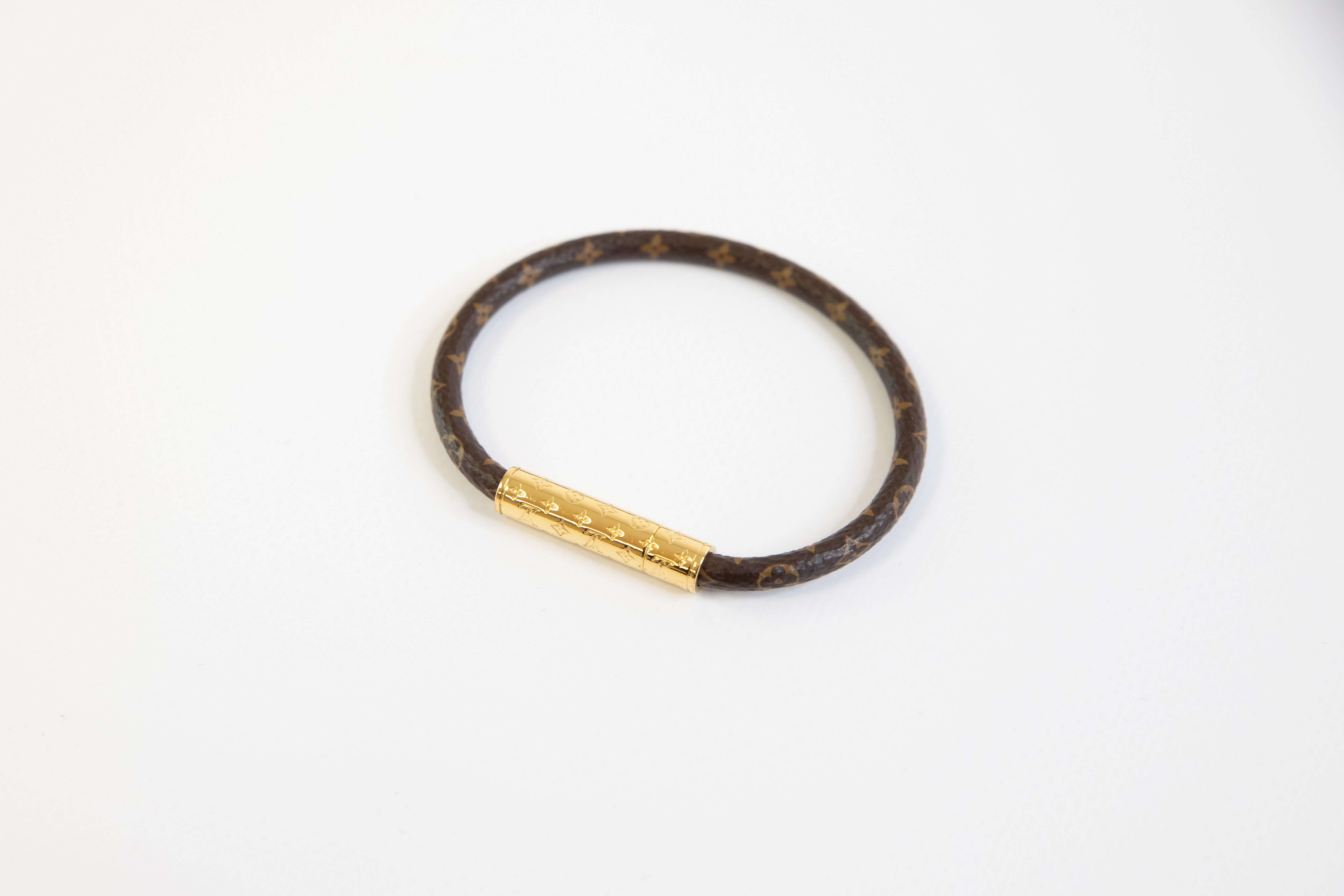 Louis Vuitton Confidential Armband 19