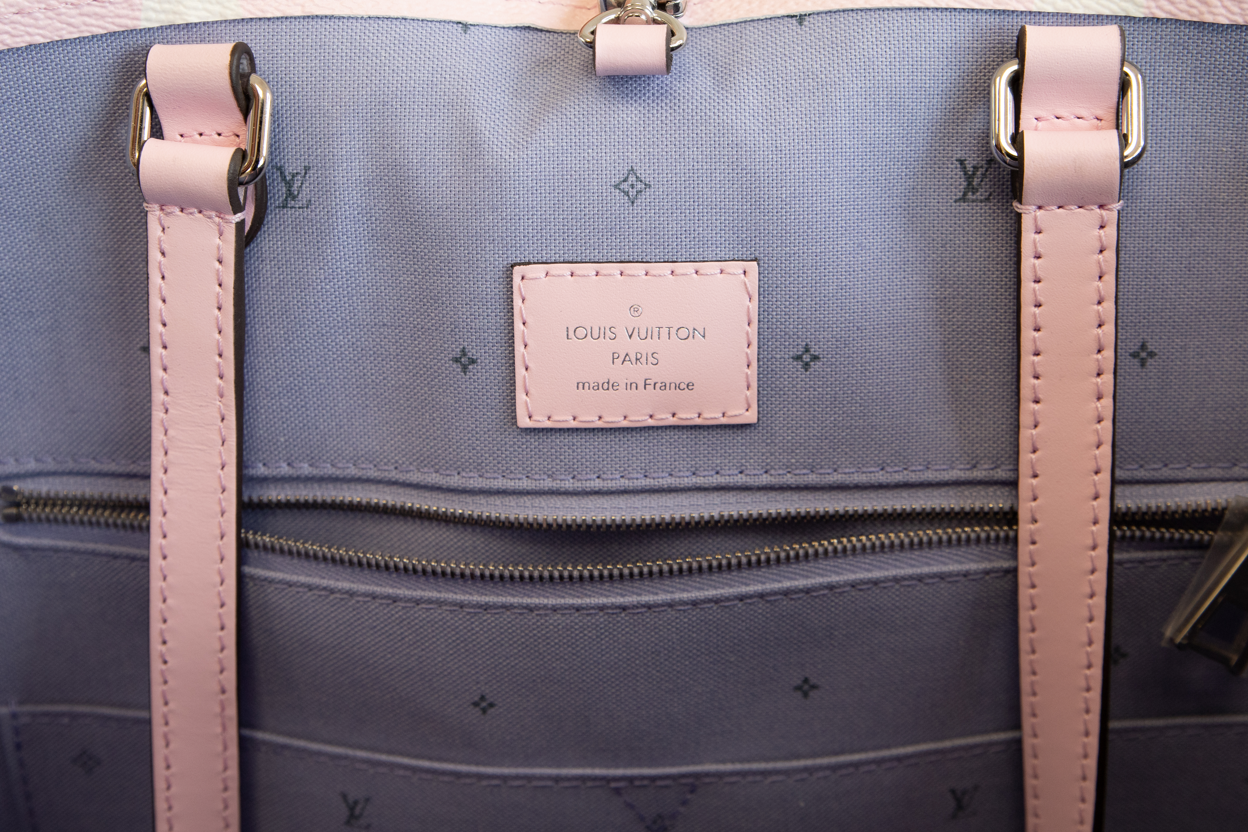 Louis Vuitton Onthego GM pastell blau rosa
