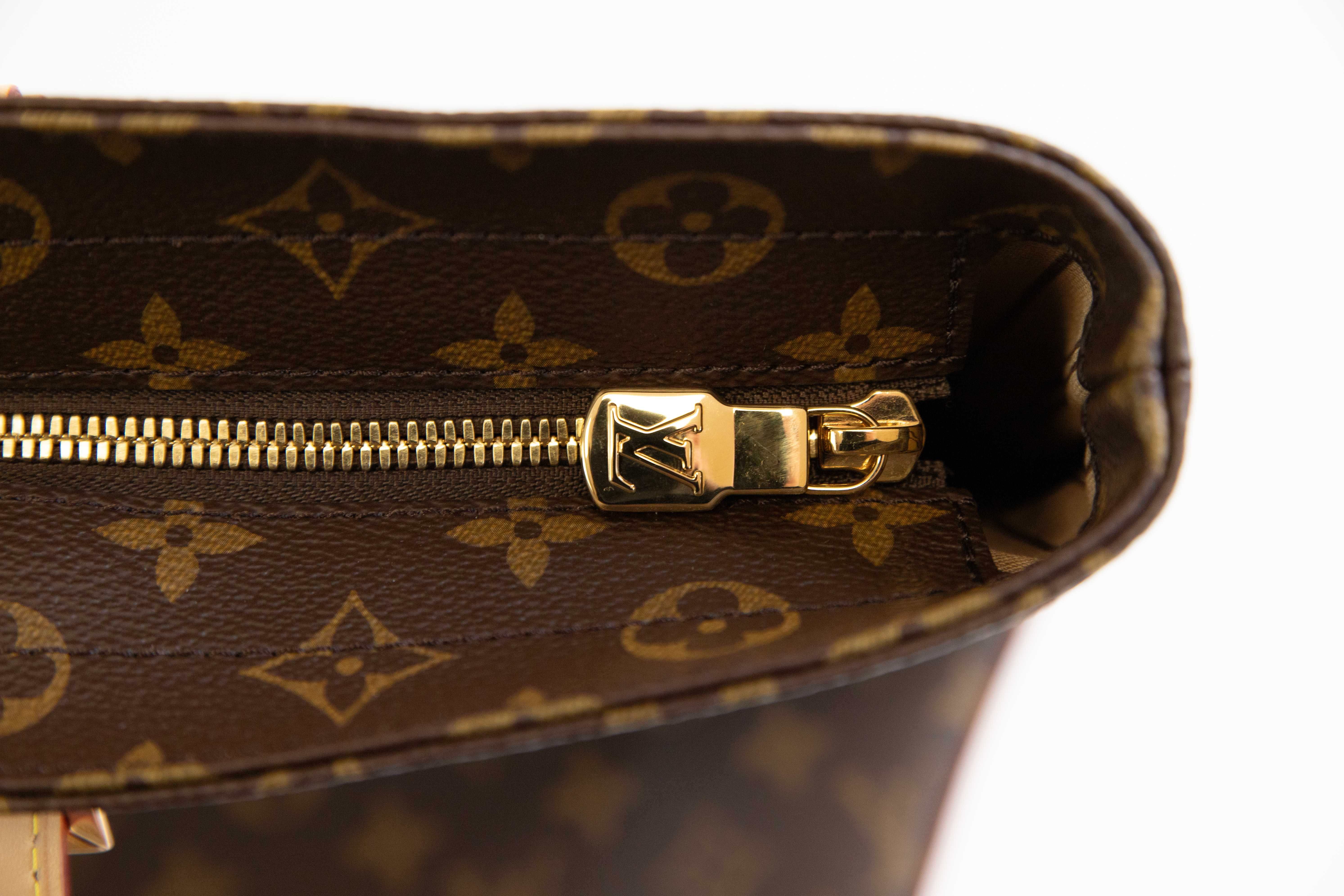 Louis Vuitton Mezzo