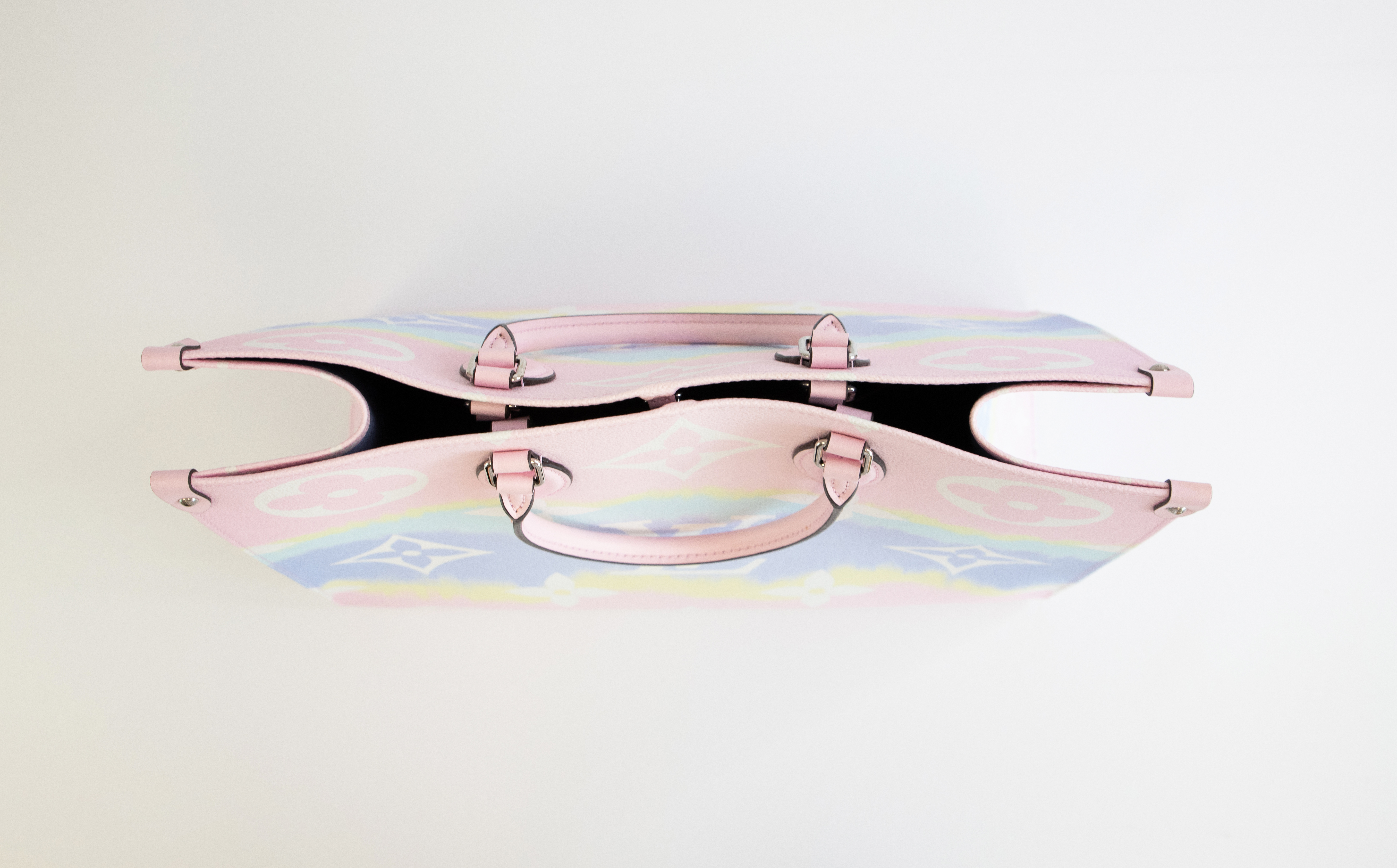 Louis Vuitton Onthego GM pastell blau rosa